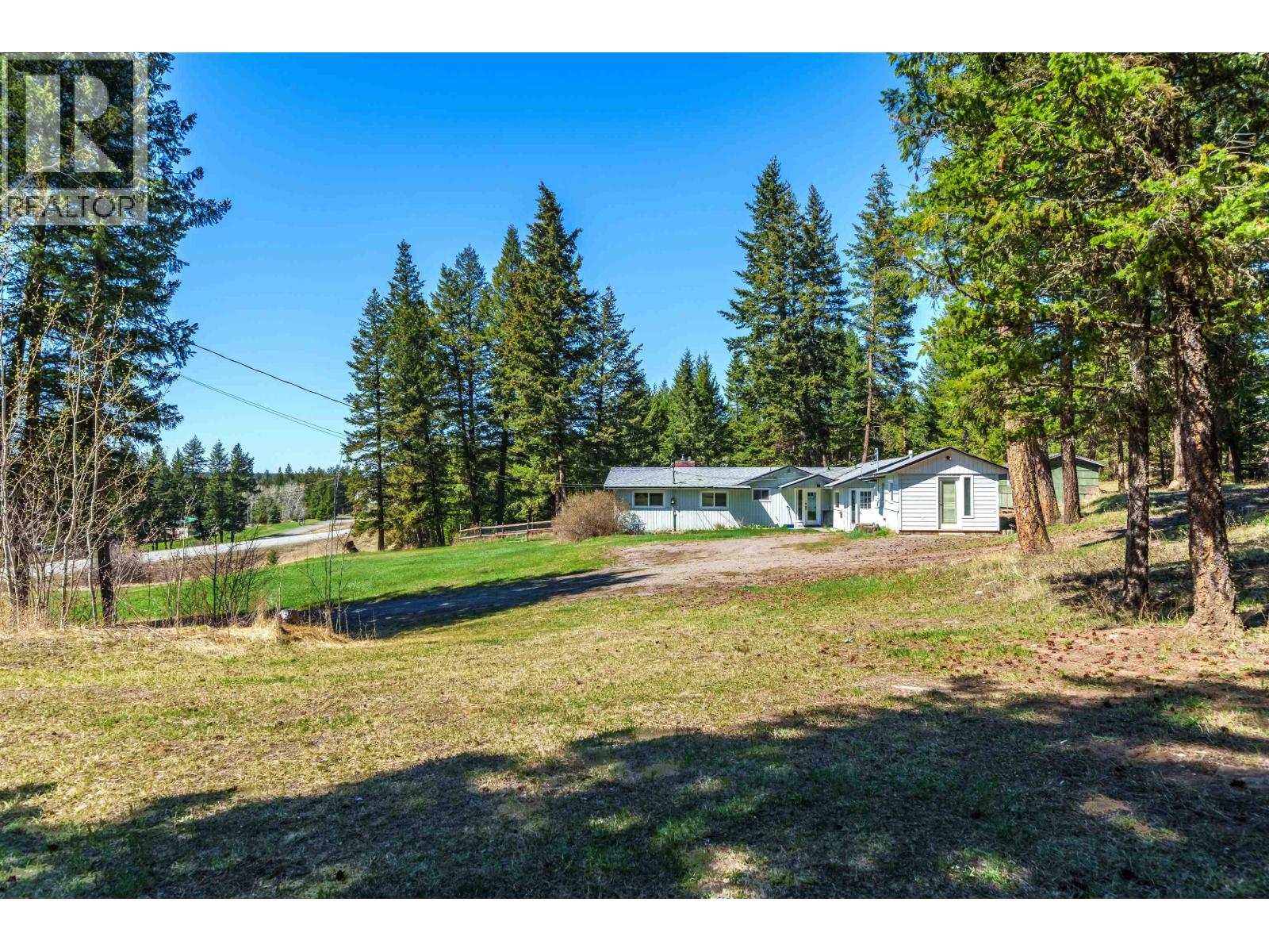 3559 S Cariboo 97 Highway, Lac La Hache, British Columbia  V0K 1T1 - Photo 38 - R3082803