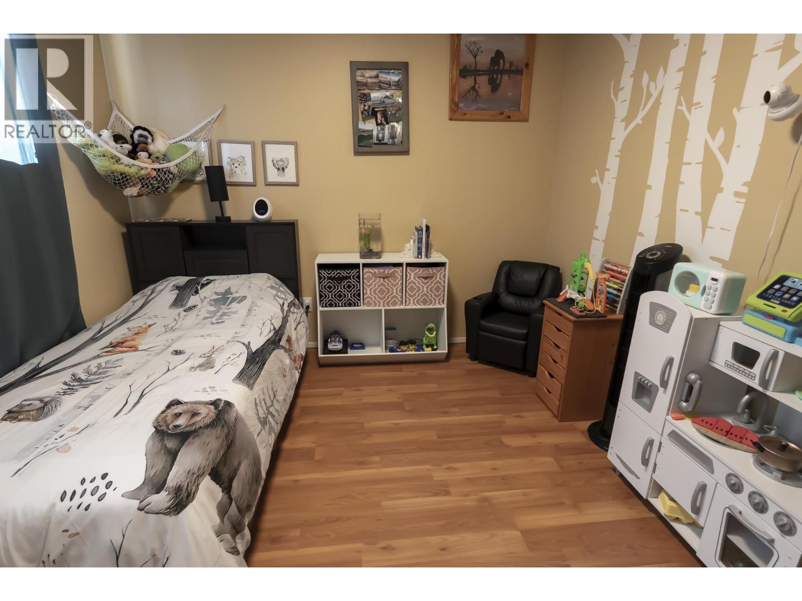 138 W 6th Street, Vanderhoof, British Columbia  V0J 3A0 - Photo 16 - R3116209