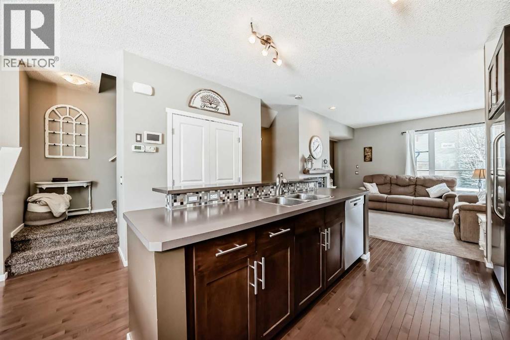 63 Chapalina Square Se, Calgary, Alberta  T2X 0L5 - Photo 7 - A2293389