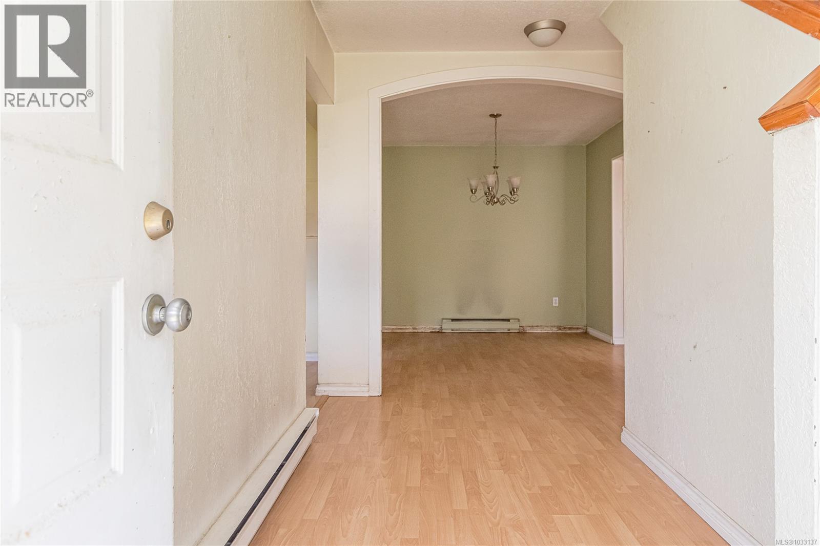 16 1506 Admirals Rd, View Royal, British Columbia  V9A 7B1 - Photo 4 - 1033137