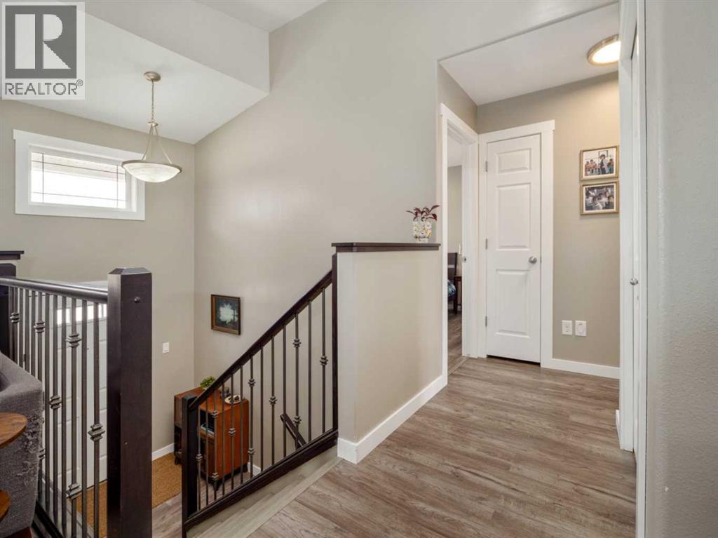 240 Mildred Dobbs Boulevard N, Lethbridge, Alberta  T1H 5R4 - Photo 5 - A2304226