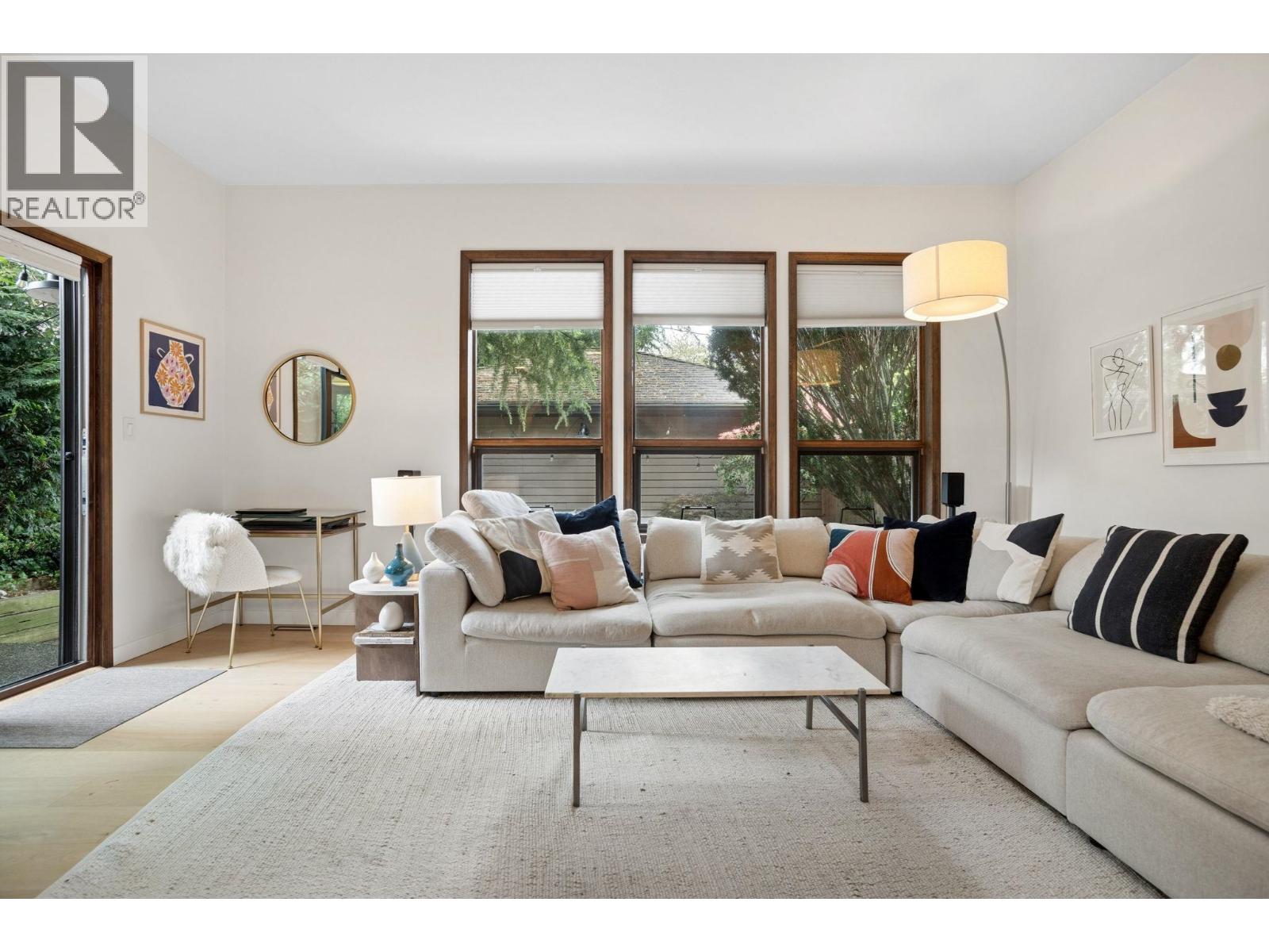 2421 TRAFALGAR STREET, Vancouver, British Columbia