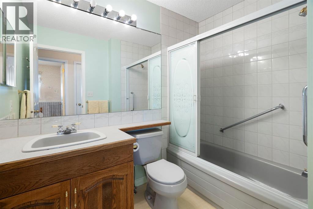 118 Shawnee Place Sw, Calgary, Alberta  T2Y 1X1 - Photo 27 - A2304625