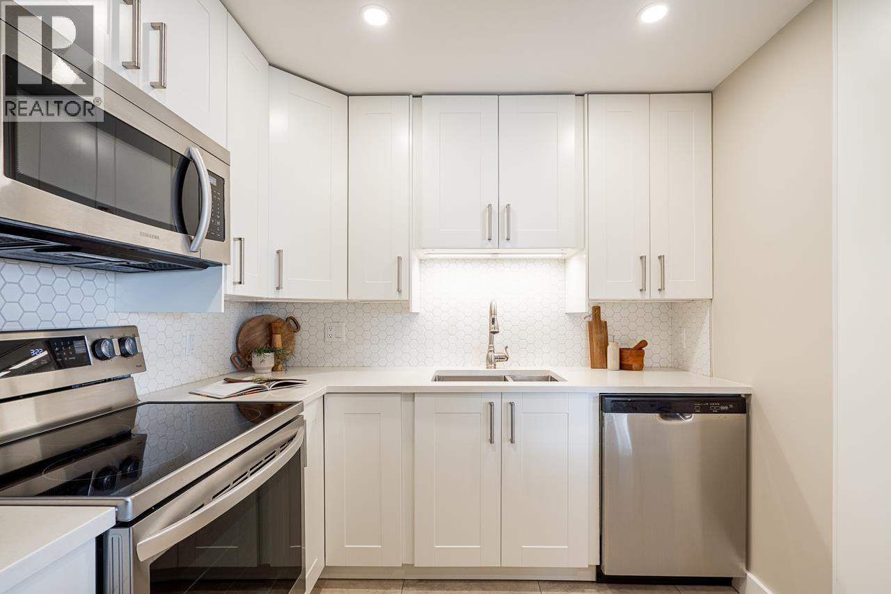 706 69 Jamieson Court, New Westminster, British Columbia  V3L 5R3 - Photo 6 - R3115831