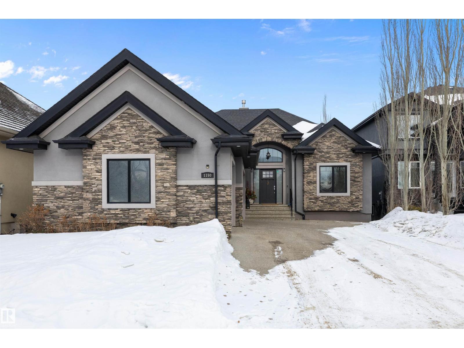 1190 Adamson Dr Sw, Edmonton, Alberta  T6W 0V4 - Photo 3 - E4484409