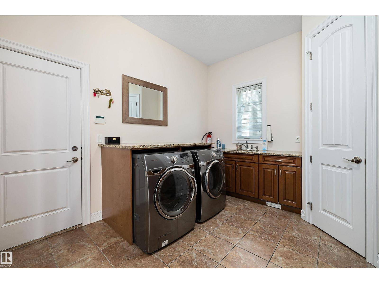 1190 Adamson Dr Sw, Edmonton, Alberta  T6W 0V4 - Photo 32 - E4484409