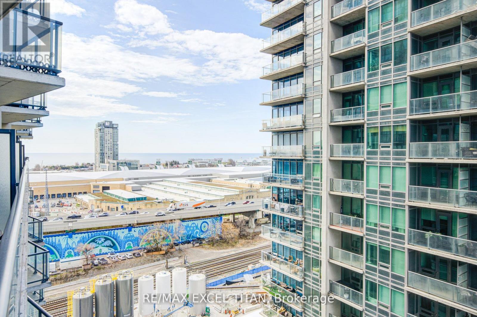 1202 - 51 East Liberty Street, Toronto, Ontario  M6K 3P8 - Photo 8 - C13050484