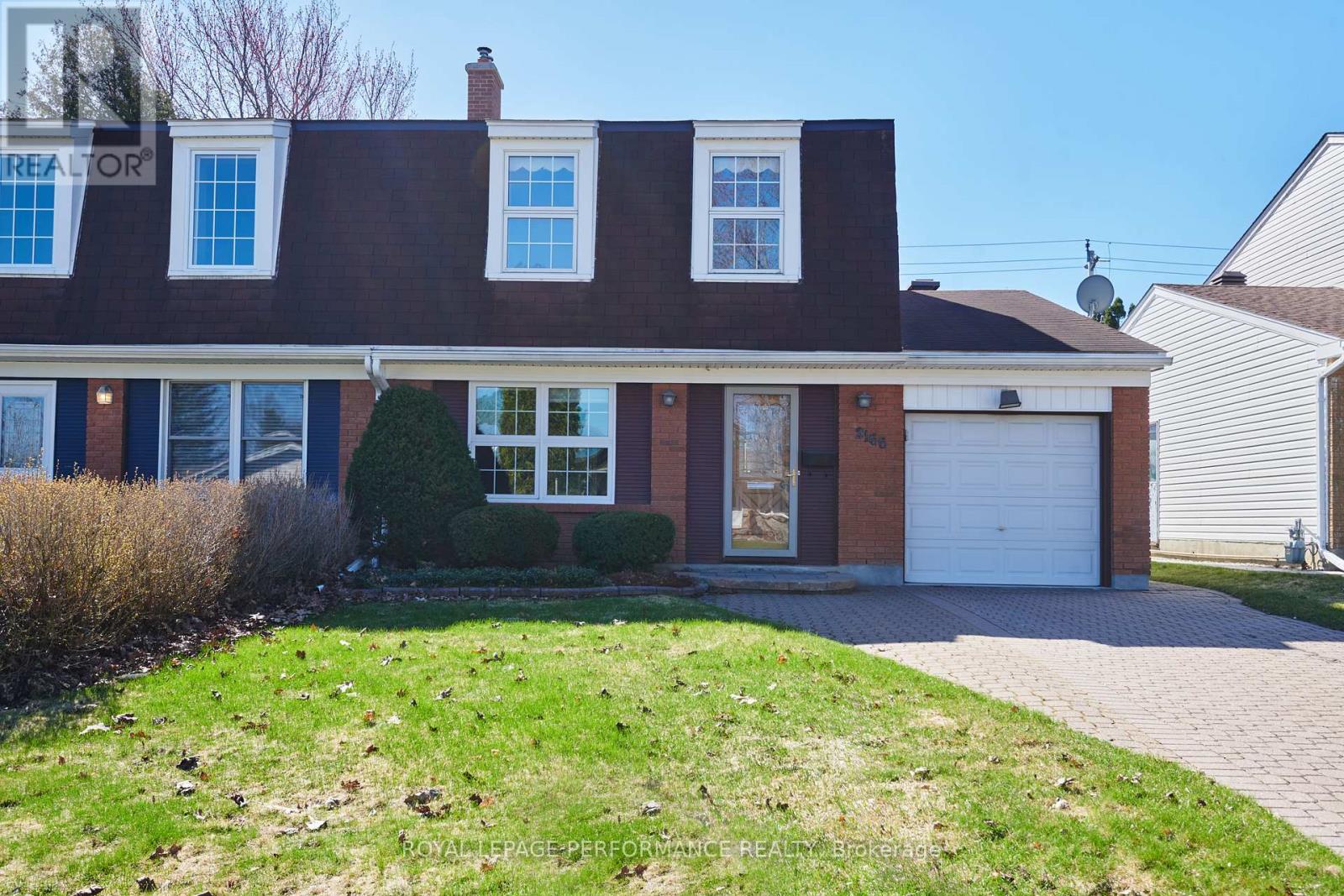 2166 BICKERTON AVENUE, Ottawa, Ontario