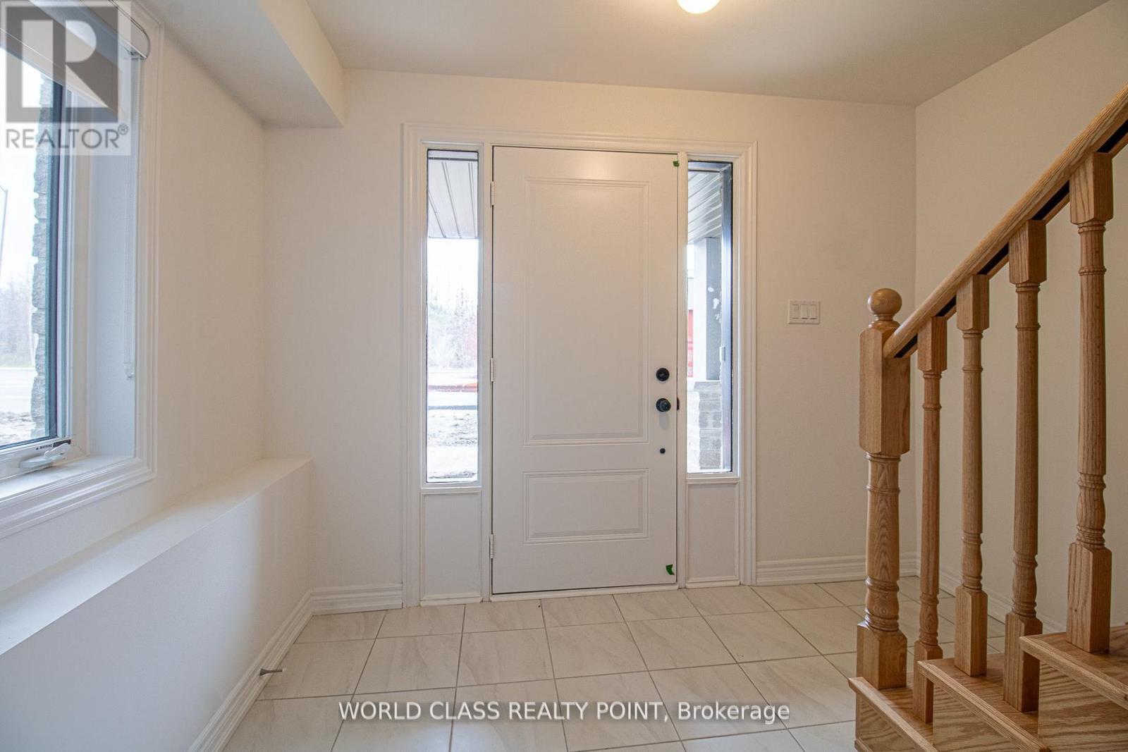 432 Salem Road, Ajax, Ontario  L1S 7S9 - Photo 3 - E13050466