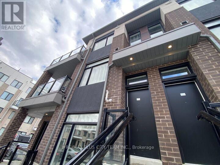 1695 Dersan Street, Pickering, Ontario  L1X 0S9 - Photo 1 - E13050490