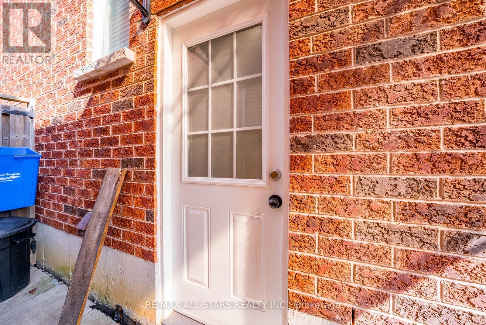 129 Win Timbers Bsmt Crescent, Whitchurch-Stouffville, Ontario  L4A 0Z1 - Photo 6 - N13050452