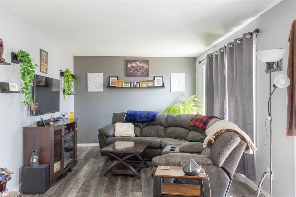 152 Kehler Drive, Mitchell, Manitoba  R5G 2M7 - Photo 7 - 202608397