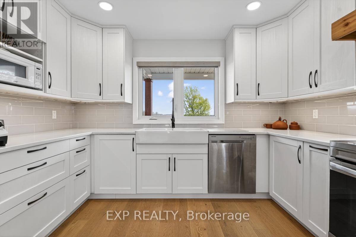 37008 Third Line, Southwold, Ontario  N0L 2G0 - Photo 14 - X13047700