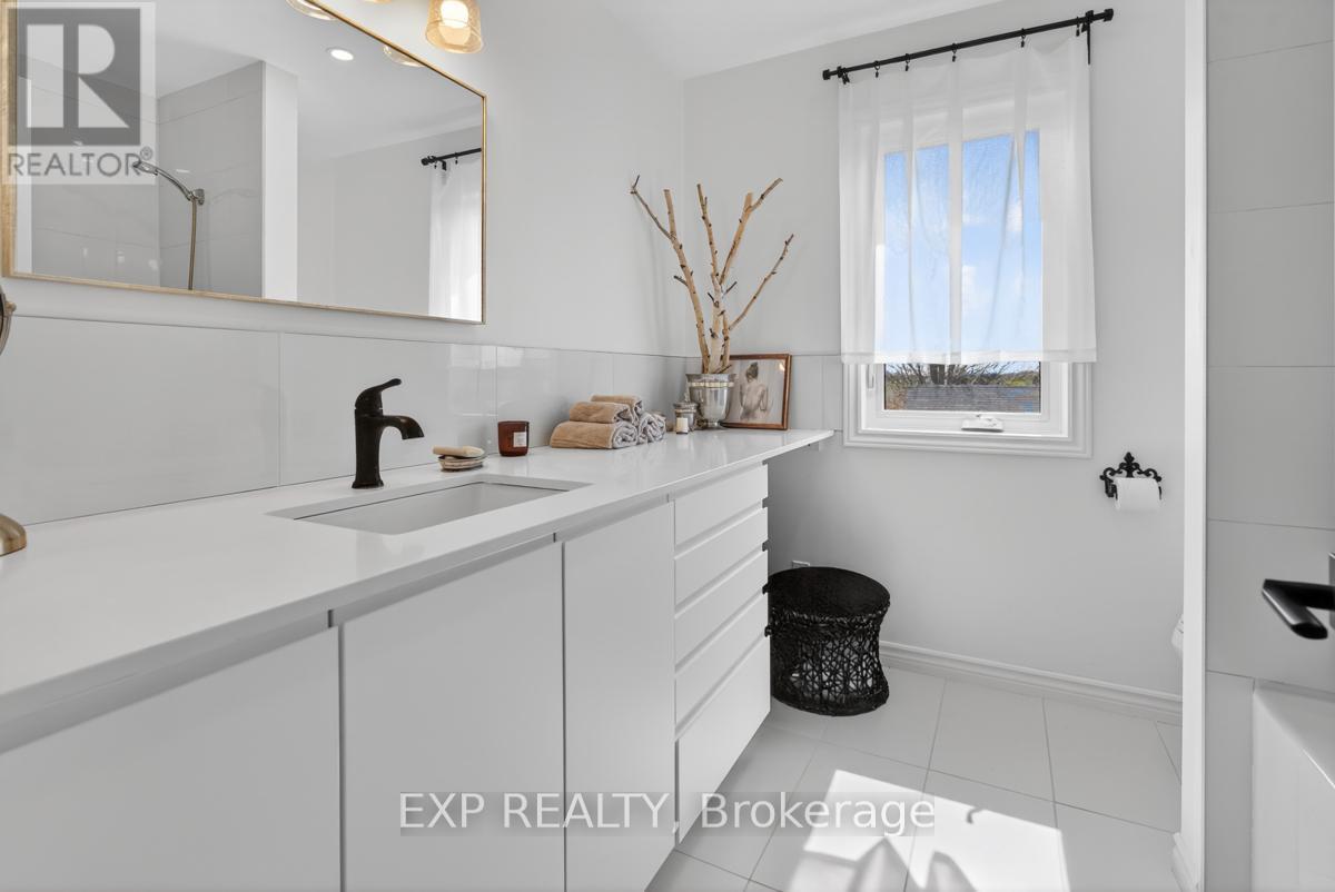 37008 Third Line, Southwold, Ontario  N0L 2G0 - Photo 31 - X13047700