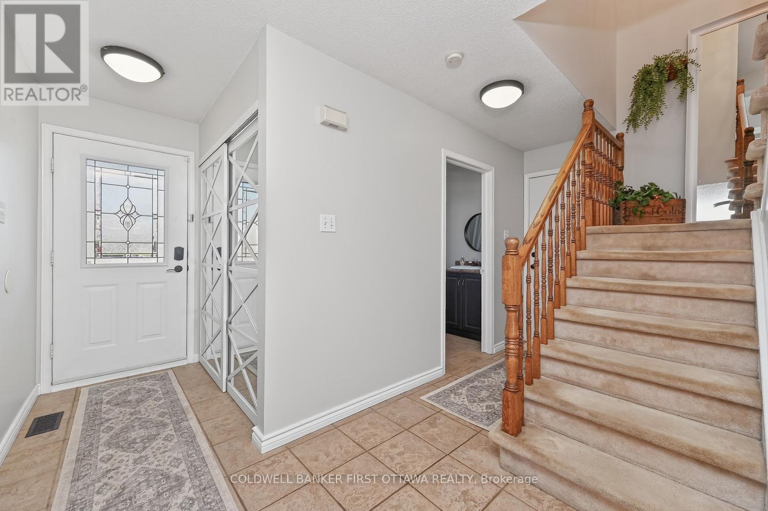 32 James Lewis Avenue, Ottawa, Ontario  K2S 1K5 - Photo 3 - X12956766