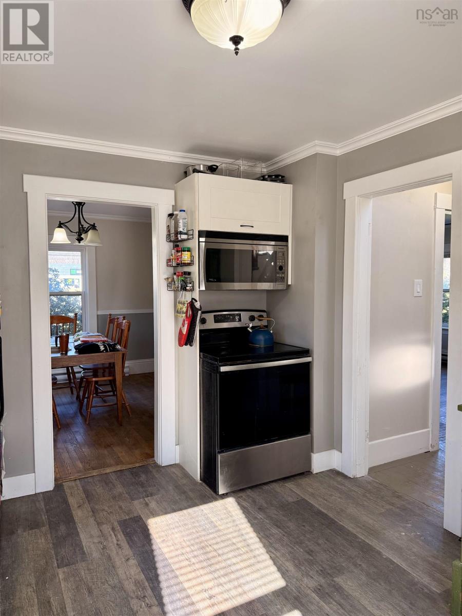 225 Water Street, Shelburne, Nova Scotia  B0T 1W0 - Photo 10 - 202608758