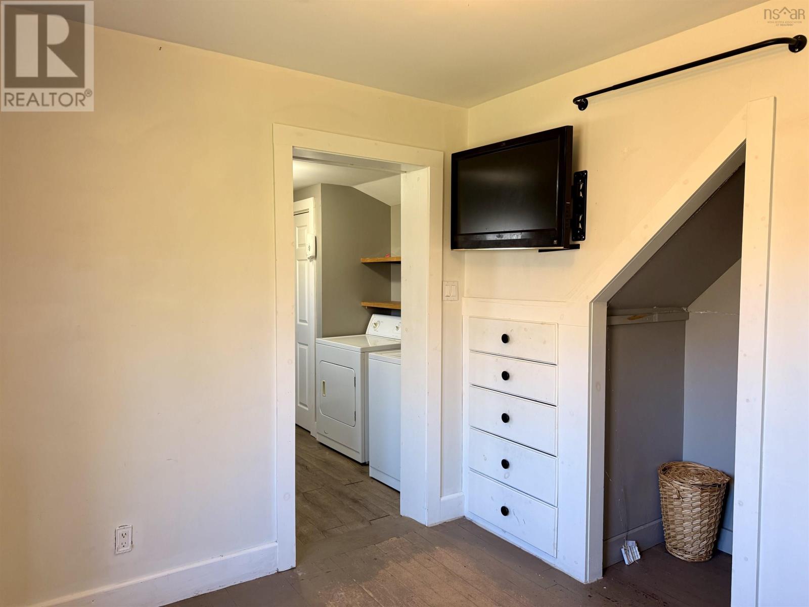 225 Water Street, Shelburne, Nova Scotia  B0T 1W0 - Photo 13 - 202608758