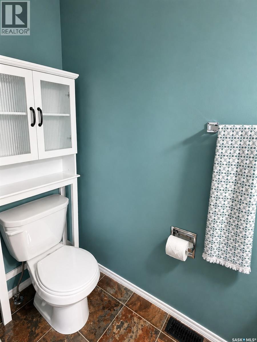 394 Standard Street, Pennant, Saskatchewan  S0N 1X0 - Photo 12 - SK027579