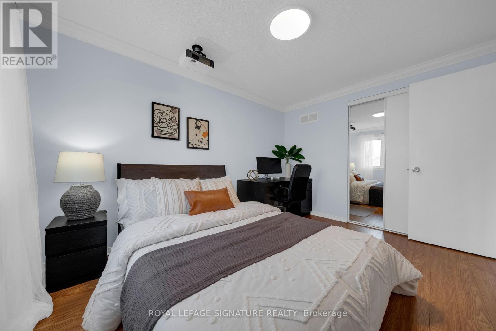 3158 Harris Crescent, Mississauga, Ontario  L5N 4Y5 - Photo 18 - W13050436