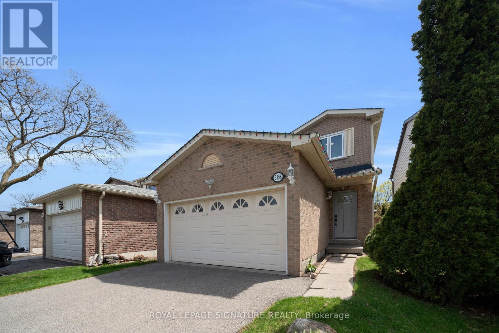 3158 Harris Crescent, Mississauga, Ontario  L5N 4Y5 - Photo 2 - W13050436