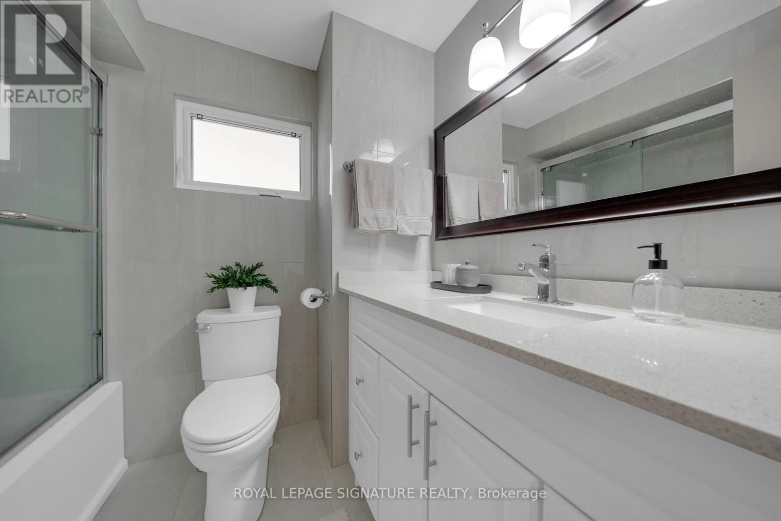 3158 Harris Crescent, Mississauga, Ontario  L5N 4Y5 - Photo 20 - W13050436