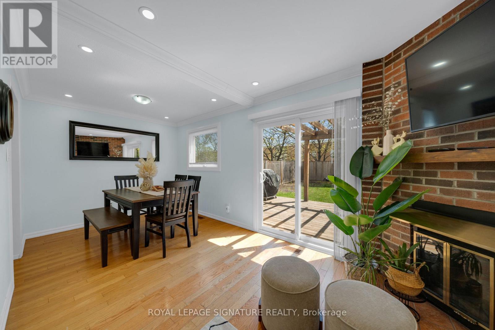 3158 Harris Crescent, Mississauga, Ontario  L5N 4Y5 - Photo 7 - W13050436