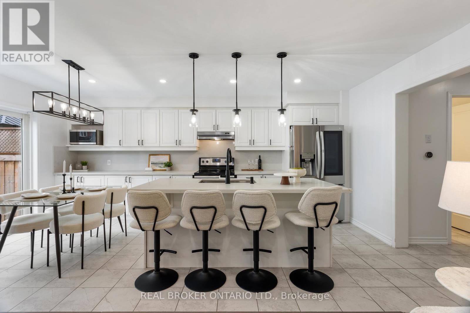 1213 Mulroney Heights, Milton, Ontario  L9E 1B9 - Photo 18 - W13050482