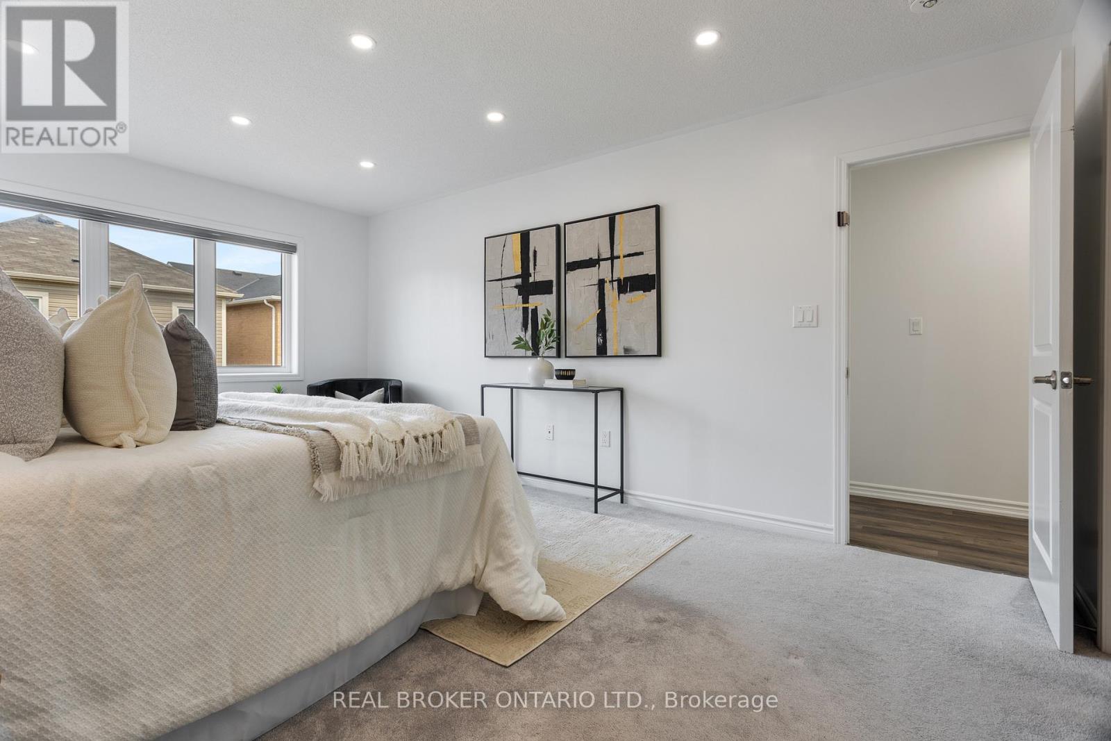 1213 Mulroney Heights, Milton, Ontario  L9E 1B9 - Photo 36 - W13050482