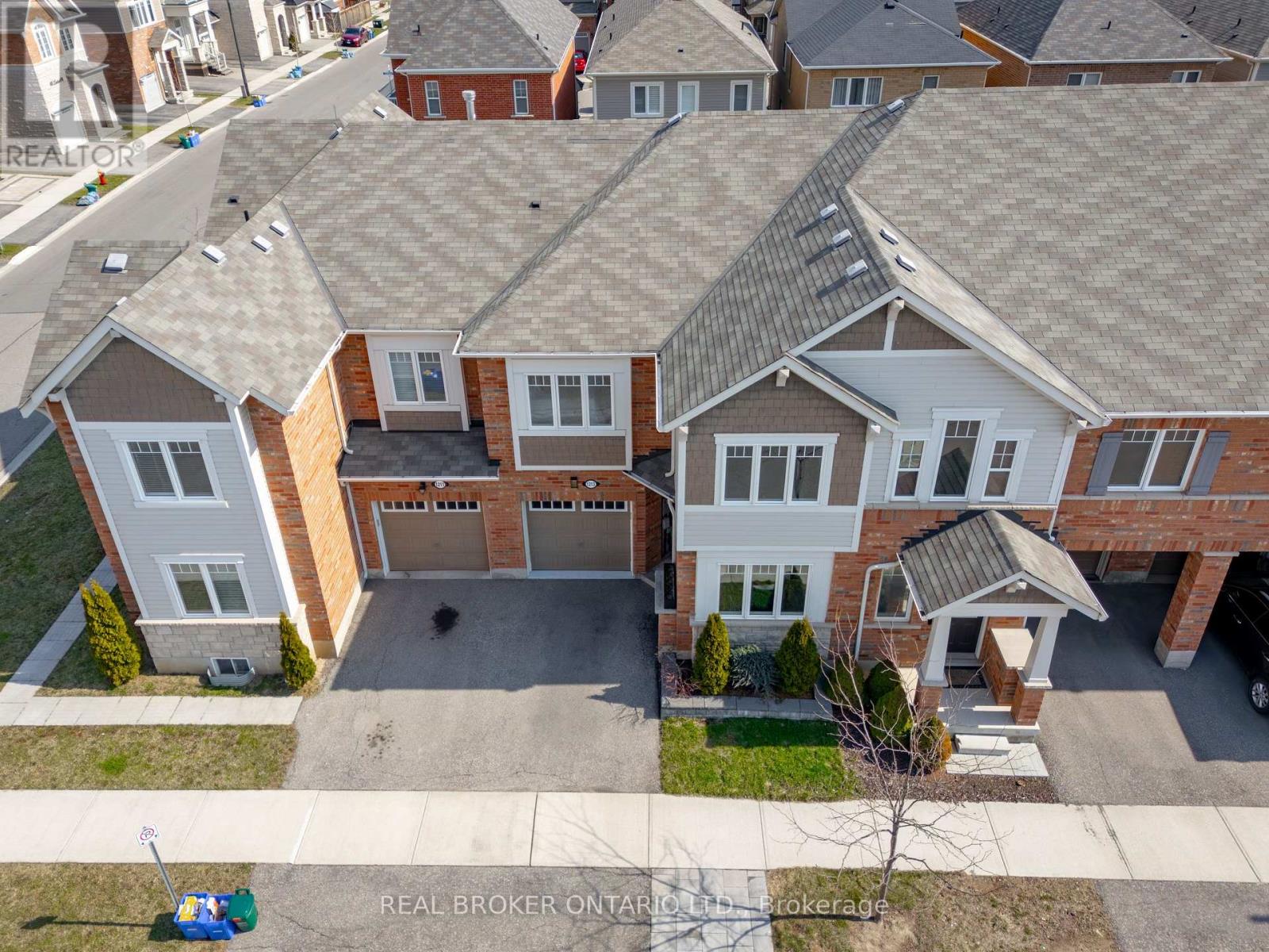 1213 Mulroney Heights, Milton, Ontario  L9E 1B9 - Photo 49 - W13050482