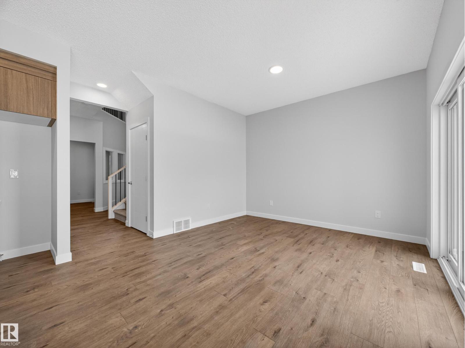 6308 42 Av, Beaumont, Alberta  T4X 3E8 - Photo 12 - E4482340