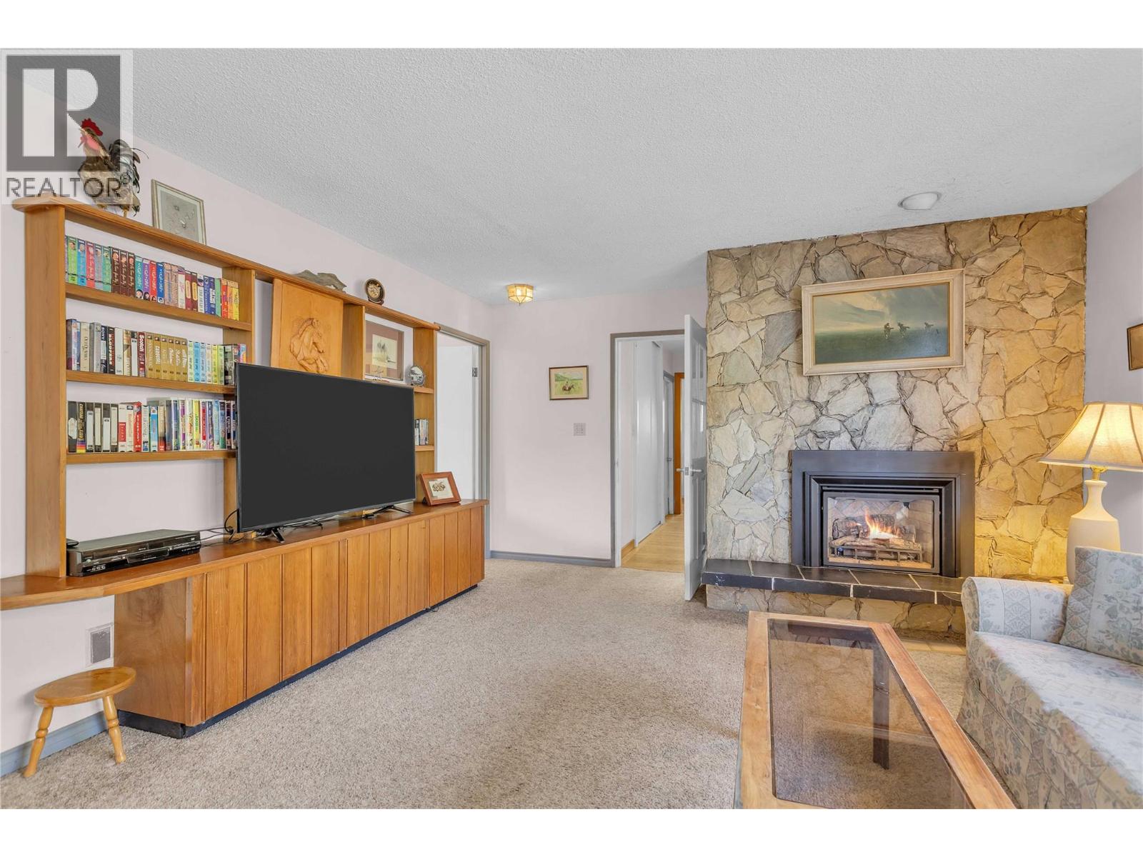 15370 Old Mission Road, Lake Country, British Columbia  V4V 2G5 - Photo 14 - 10382516