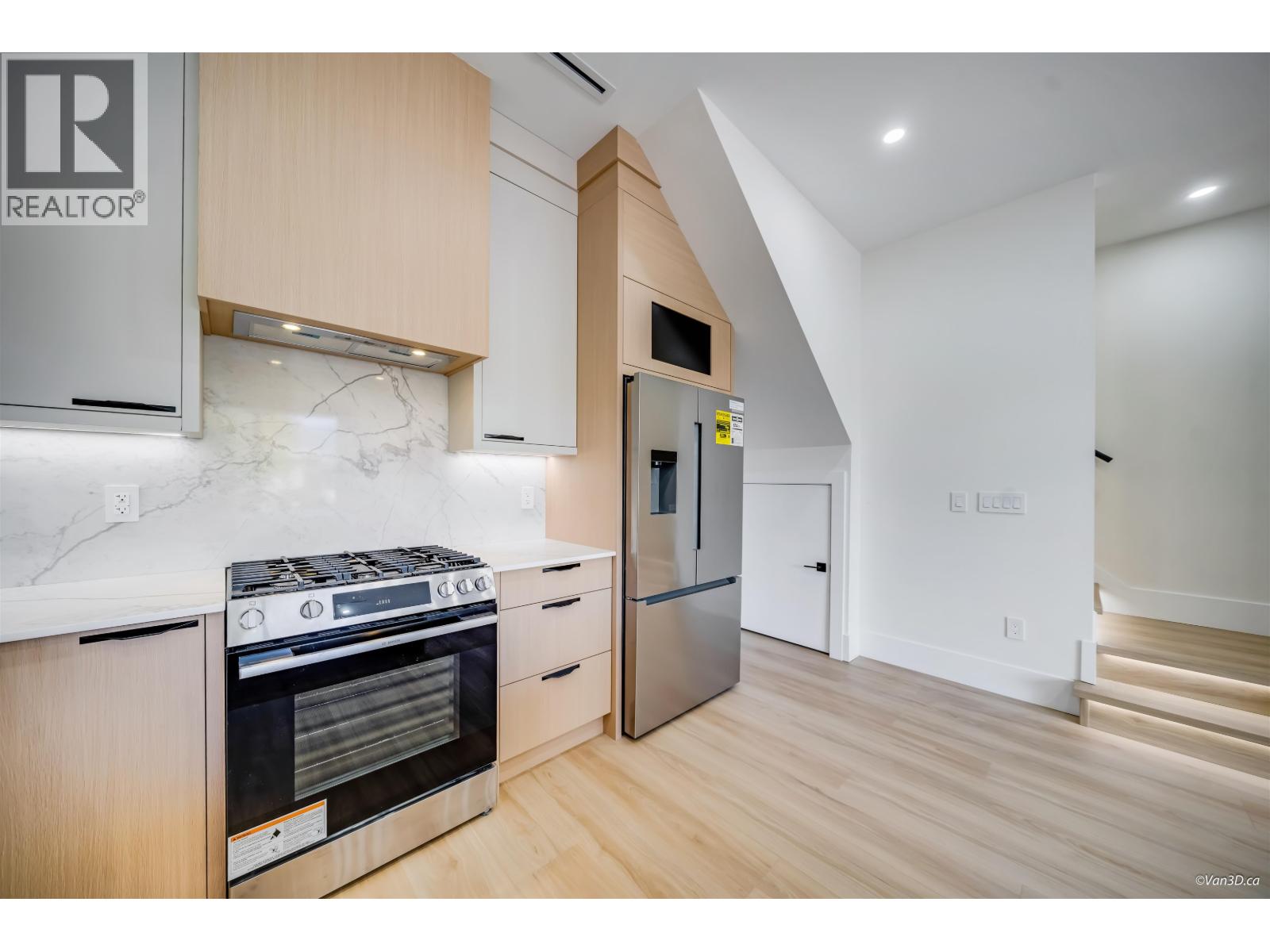 1 2636 Mcgill Street, Vancouver, British Columbia  V5K 1H3 - Photo 14 - R3116320