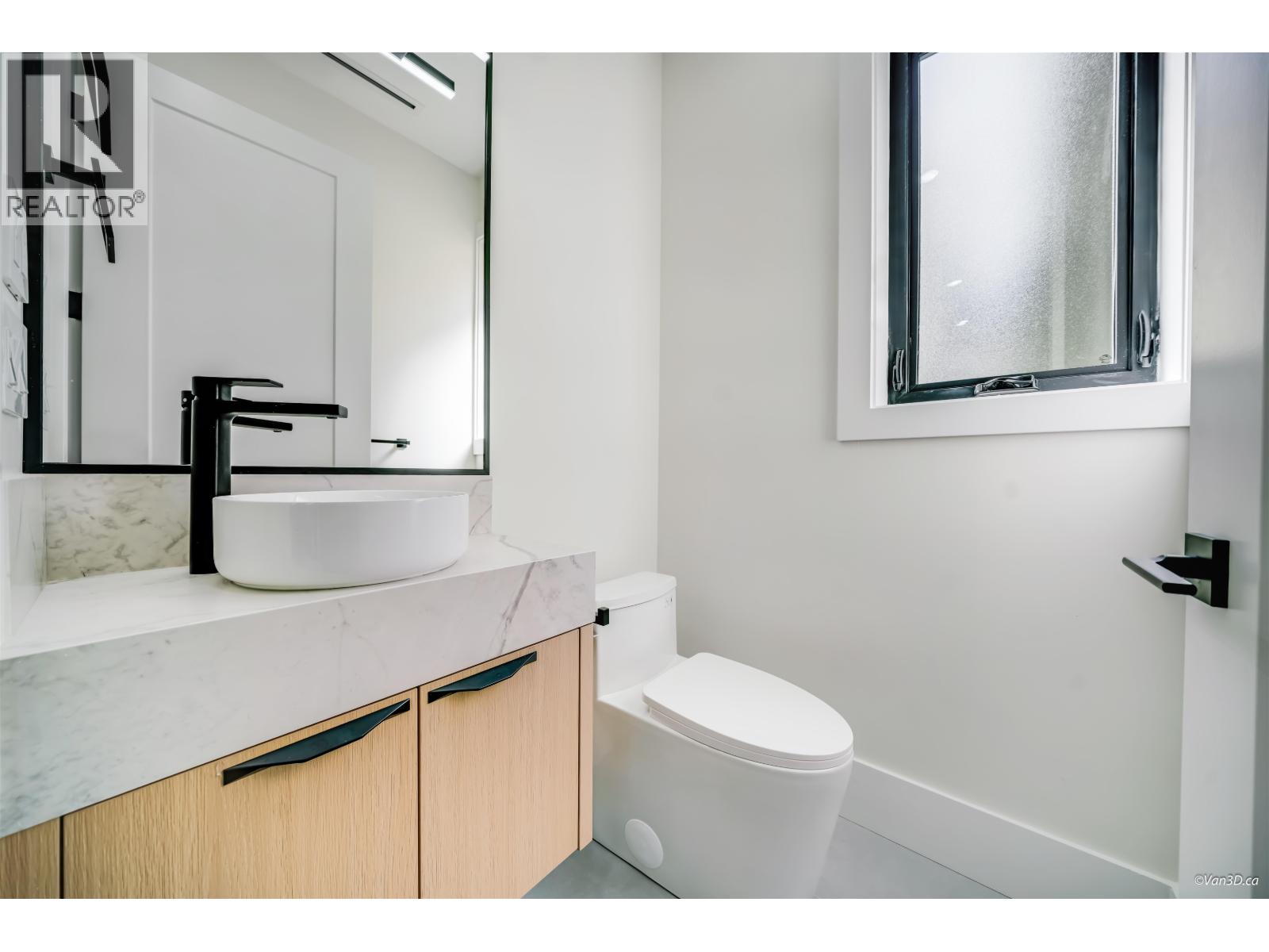 1 2636 Mcgill Street, Vancouver, British Columbia  V5K 1H3 - Photo 15 - R3116320