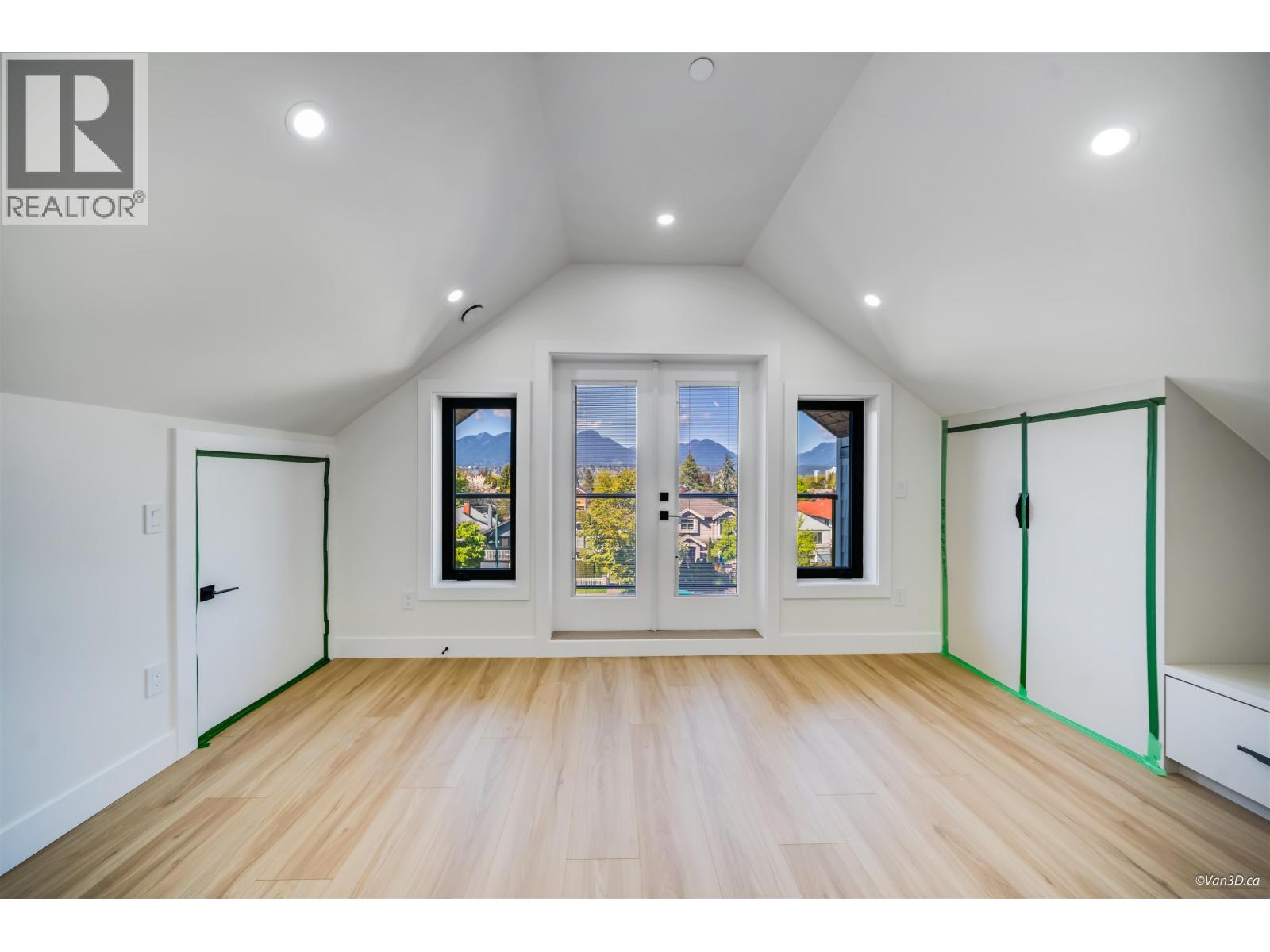 1 2636 Mcgill Street, Vancouver, British Columbia  V5K 1H3 - Photo 27 - R3116320