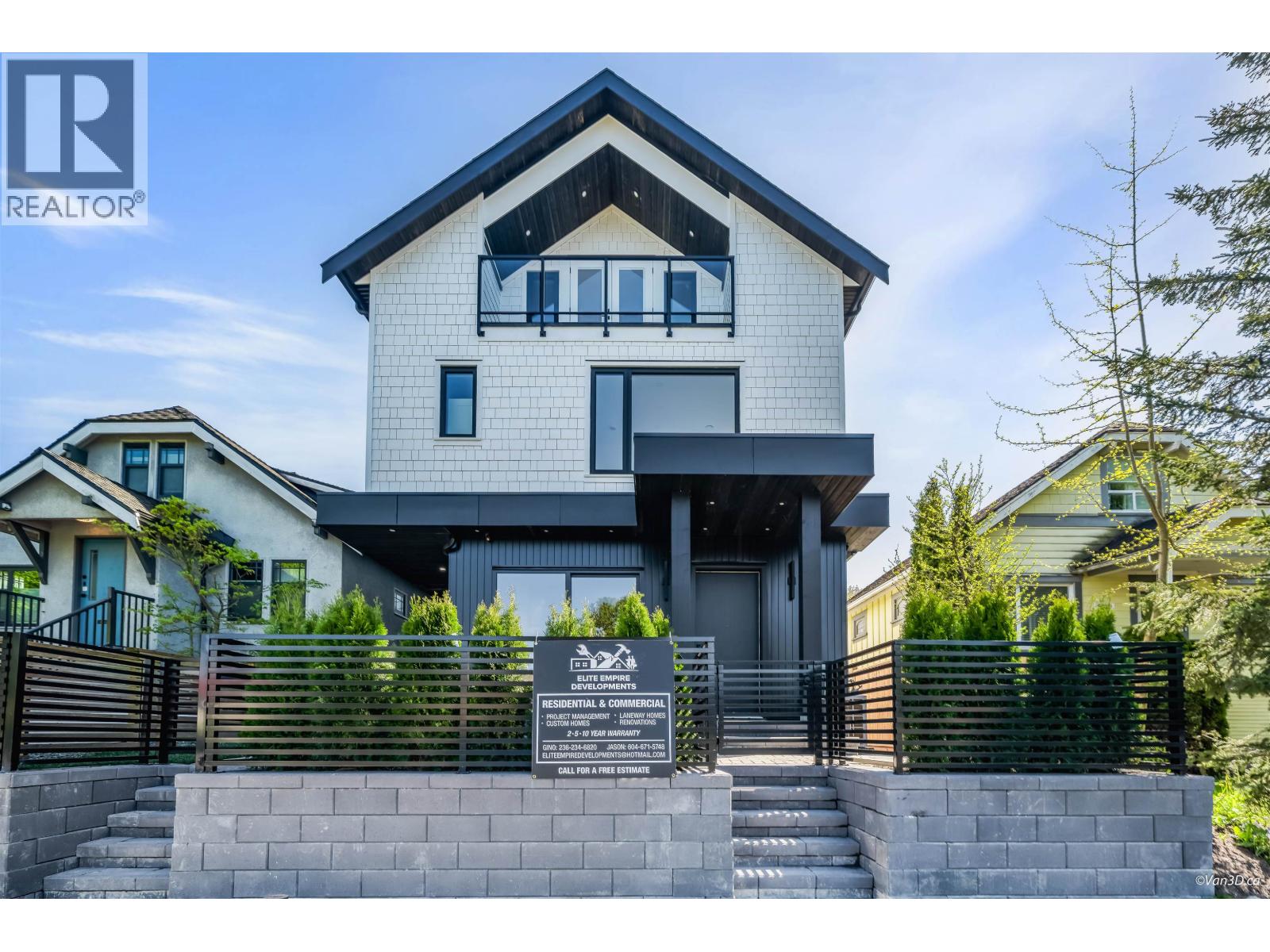 1 2636 MCGILL STREET, Vancouver, British Columbia