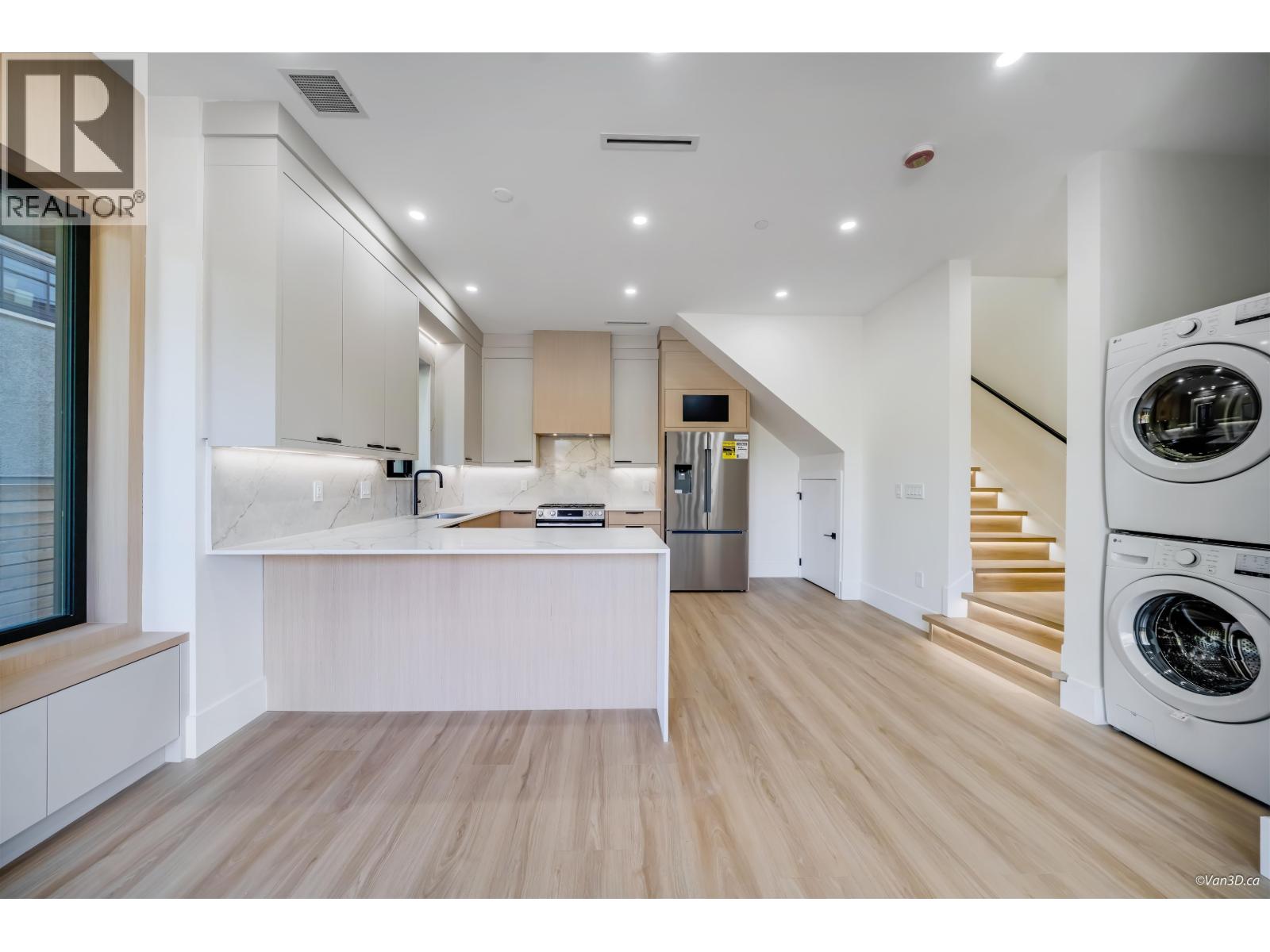 1 2636 Mcgill Street, Vancouver, British Columbia  V5K 1H3 - Photo 10 - R3116320