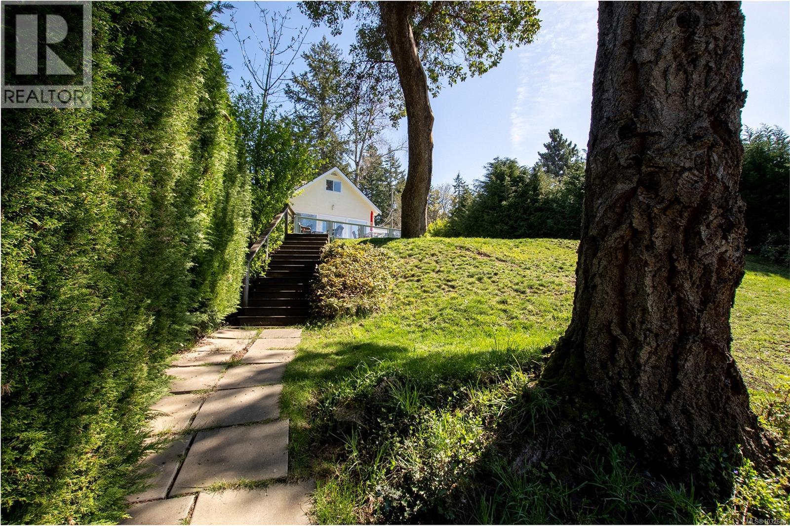 2664 Heald Rd, Shawnigan Lake, British Columbia  V0R 2W0 - Photo 10 - 1032640