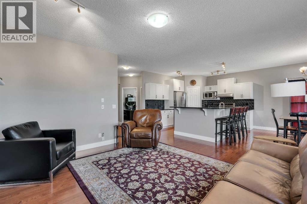 18 Silverado Skies Drive SW, Calgary, Alberta  T2X 0J3 - Photo 8 - A2301706