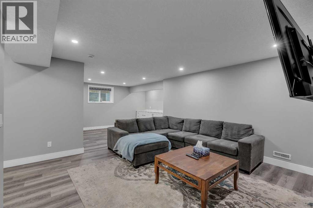 18 Silverado Skies Drive SW, Calgary, Alberta  T2X 0J3 - Photo 37 - A2301706