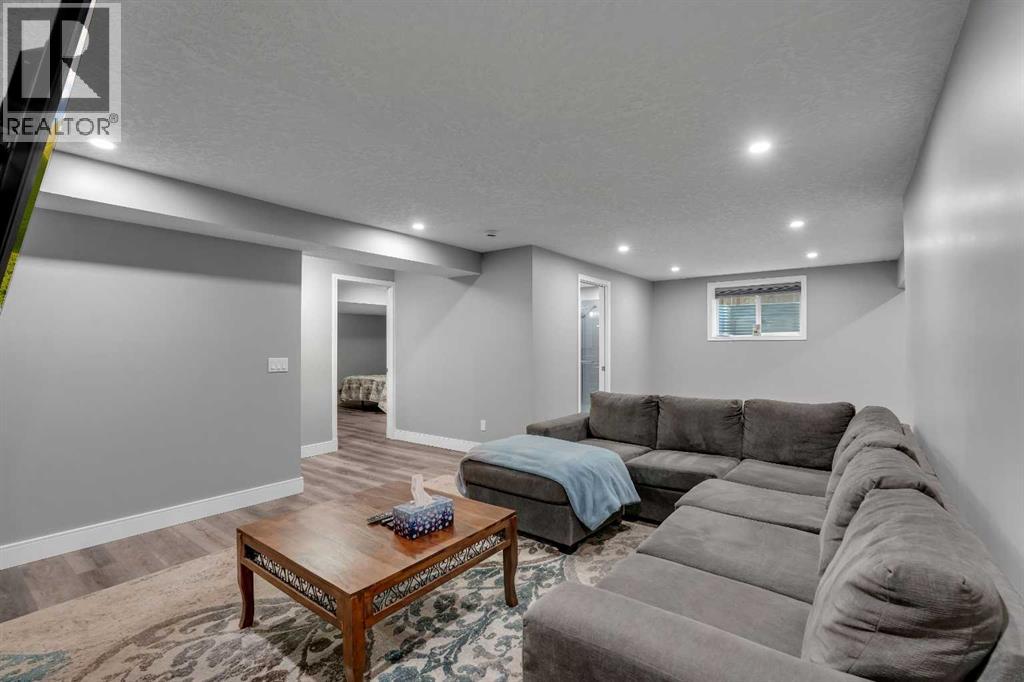 18 Silverado Skies Drive SW, Calgary, Alberta  T2X 0J3 - Photo 38 - A2301706