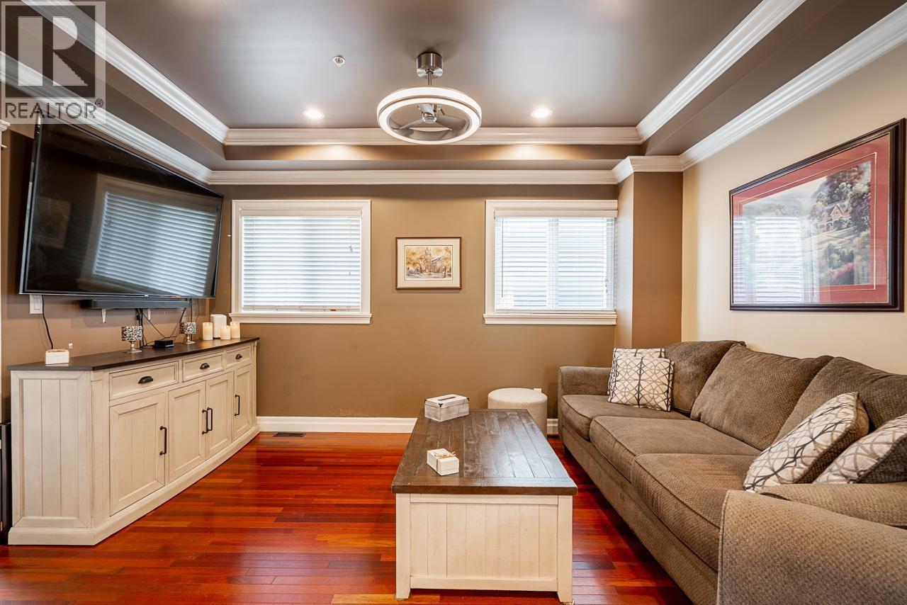 24330 102 Avenue, Maple Ridge, British Columbia  V2W 1J1 - Photo 16 - R3114497