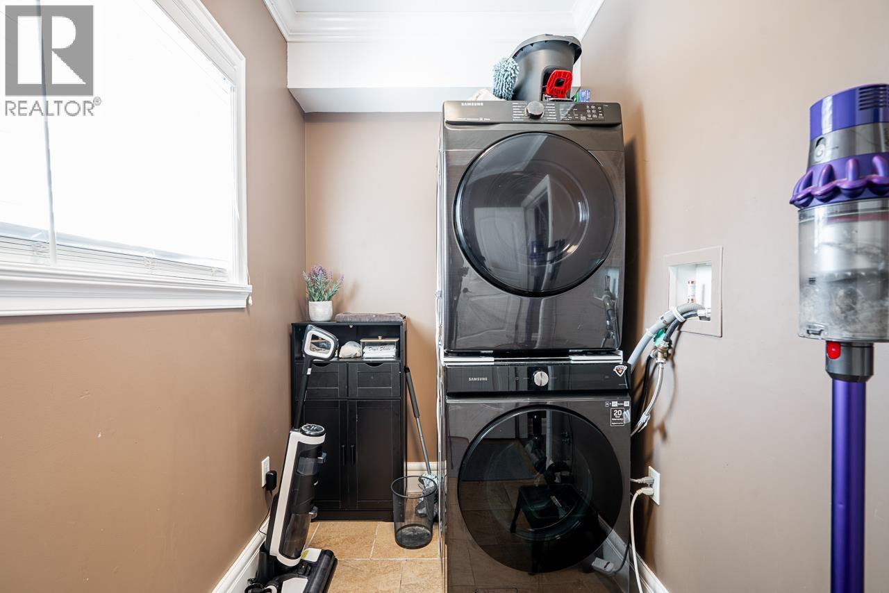 24330 102 Avenue, Maple Ridge, British Columbia  V2W 1J1 - Photo 29 - R3114497