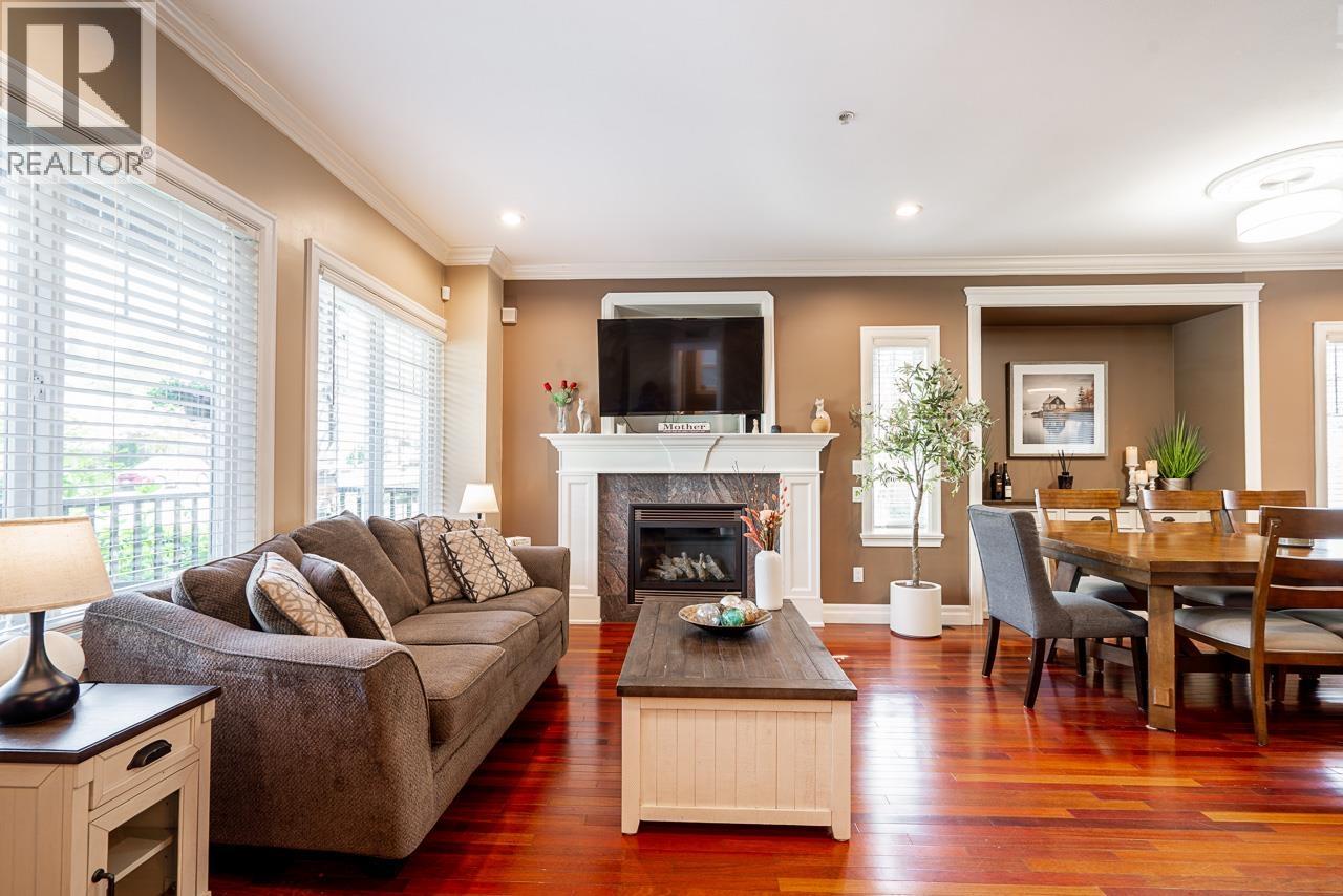 24330 102 Avenue, Maple Ridge, British Columbia  V2W 1J1 - Photo 5 - R3114497