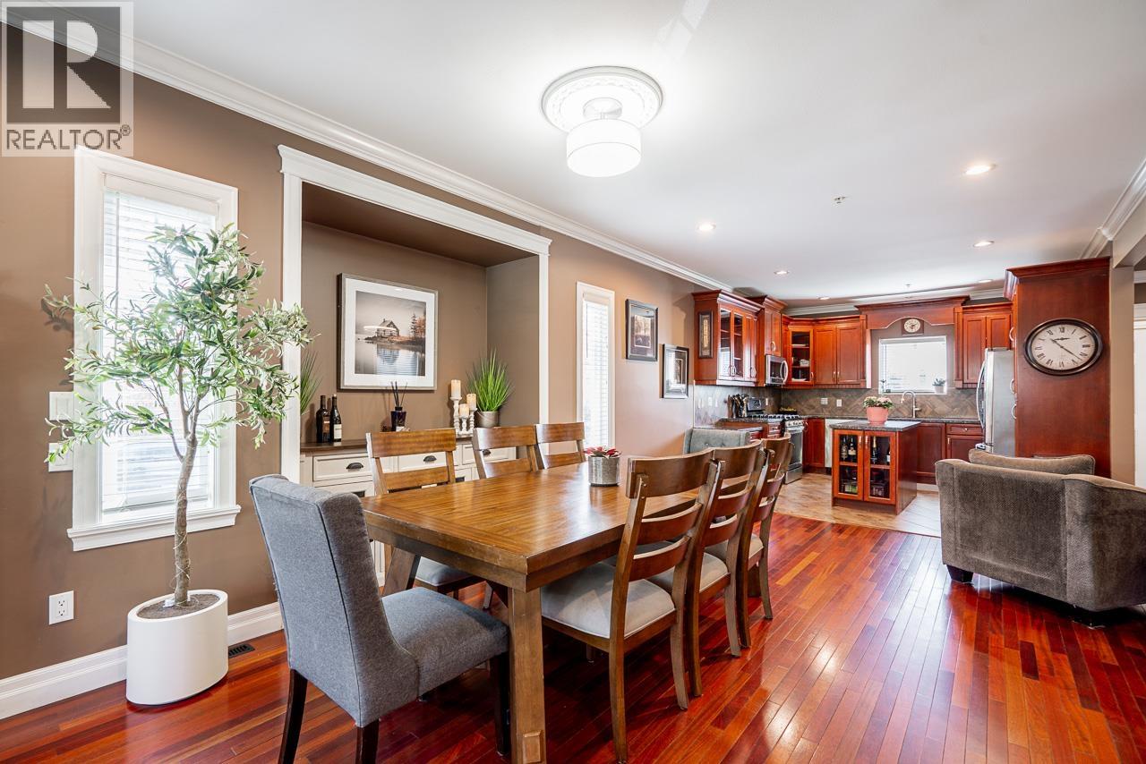 24330 102 Avenue, Maple Ridge, British Columbia  V2W 1J1 - Photo 10 - R3114497