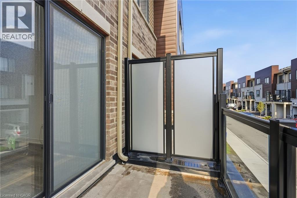 34 Dryden Lane, Hamilton, Ontario  L8H 0B6 - Photo 24 - 40824643