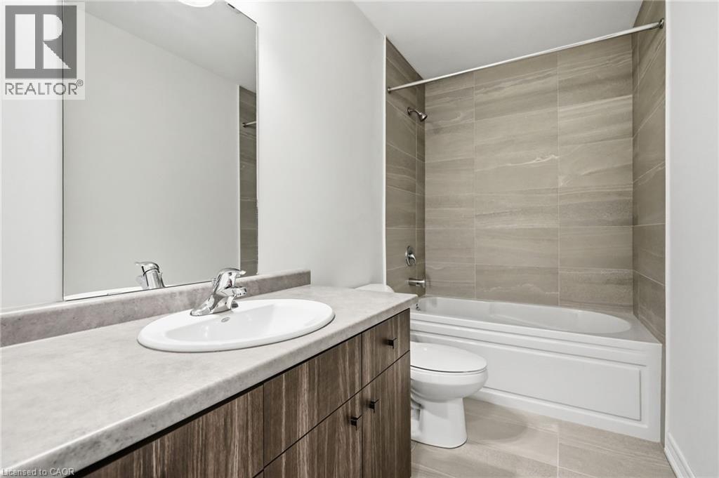 34 Dryden Lane, Hamilton, Ontario  L8H 0B6 - Photo 17 - 40824643