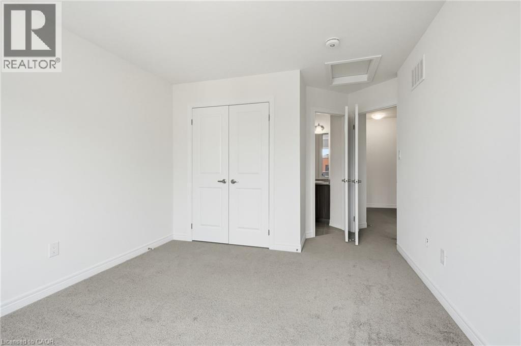 34 Dryden Lane, Hamilton, Ontario  L8H 0B6 - Photo 21 - 40824643