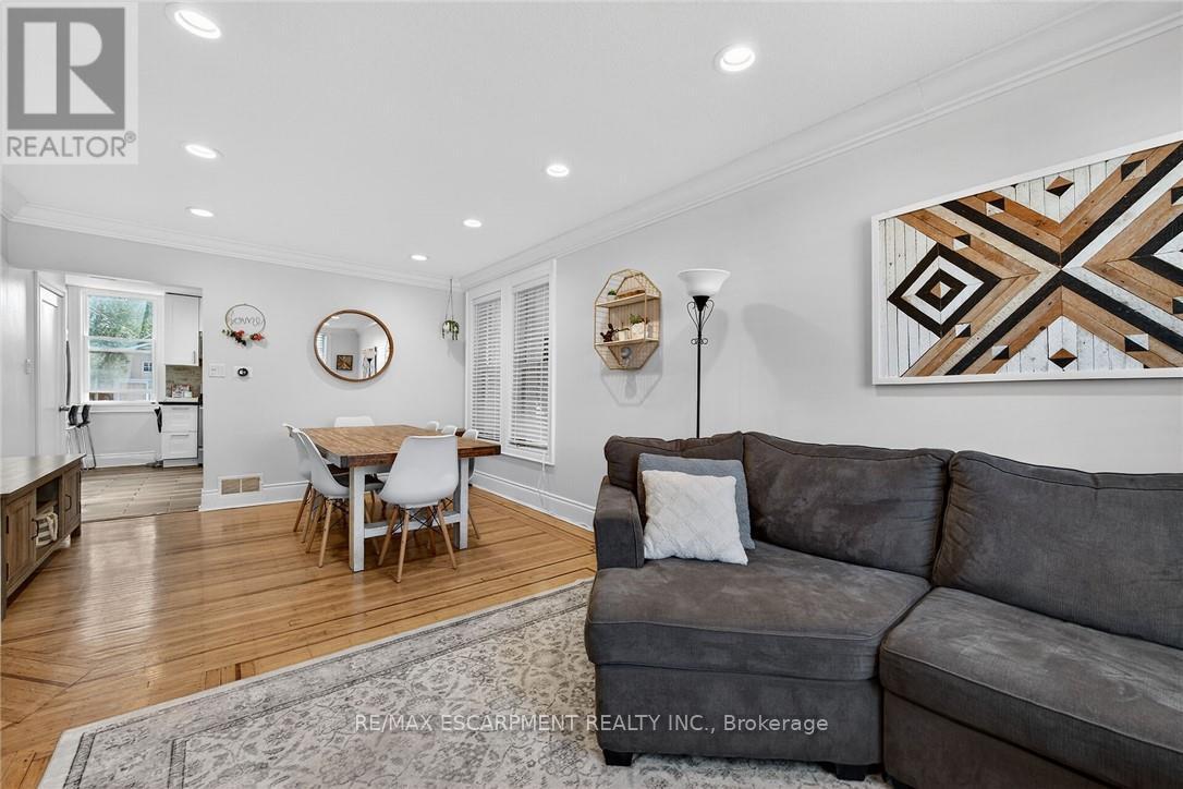 179 BURRIS STREET, Hamilton, Ontario