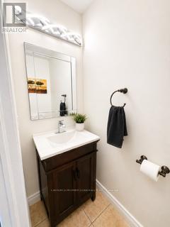 27 Dellgrove Circle, Cambridge, Ontario  N1T 2J8 - Photo 9 - X13050476