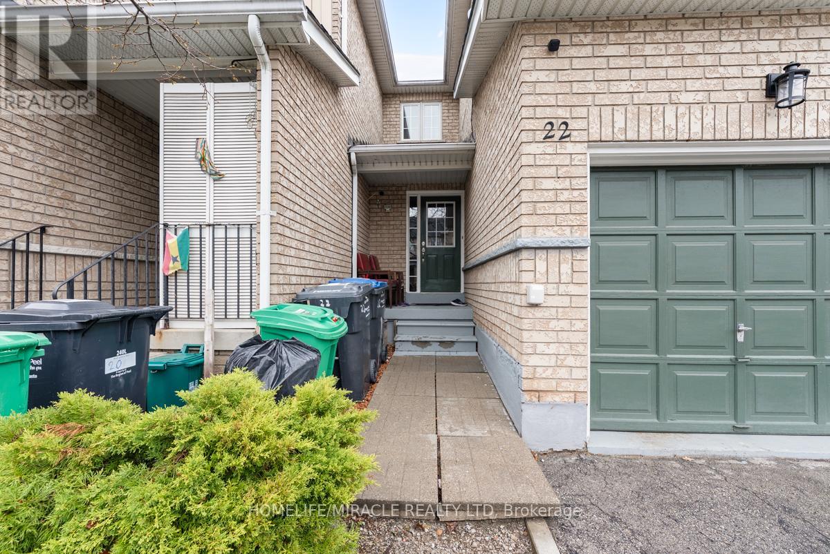 22 - 7115 Rexwood Road, Mississauga, Ontario  L4T 4L3 - Photo 2 - W13037580